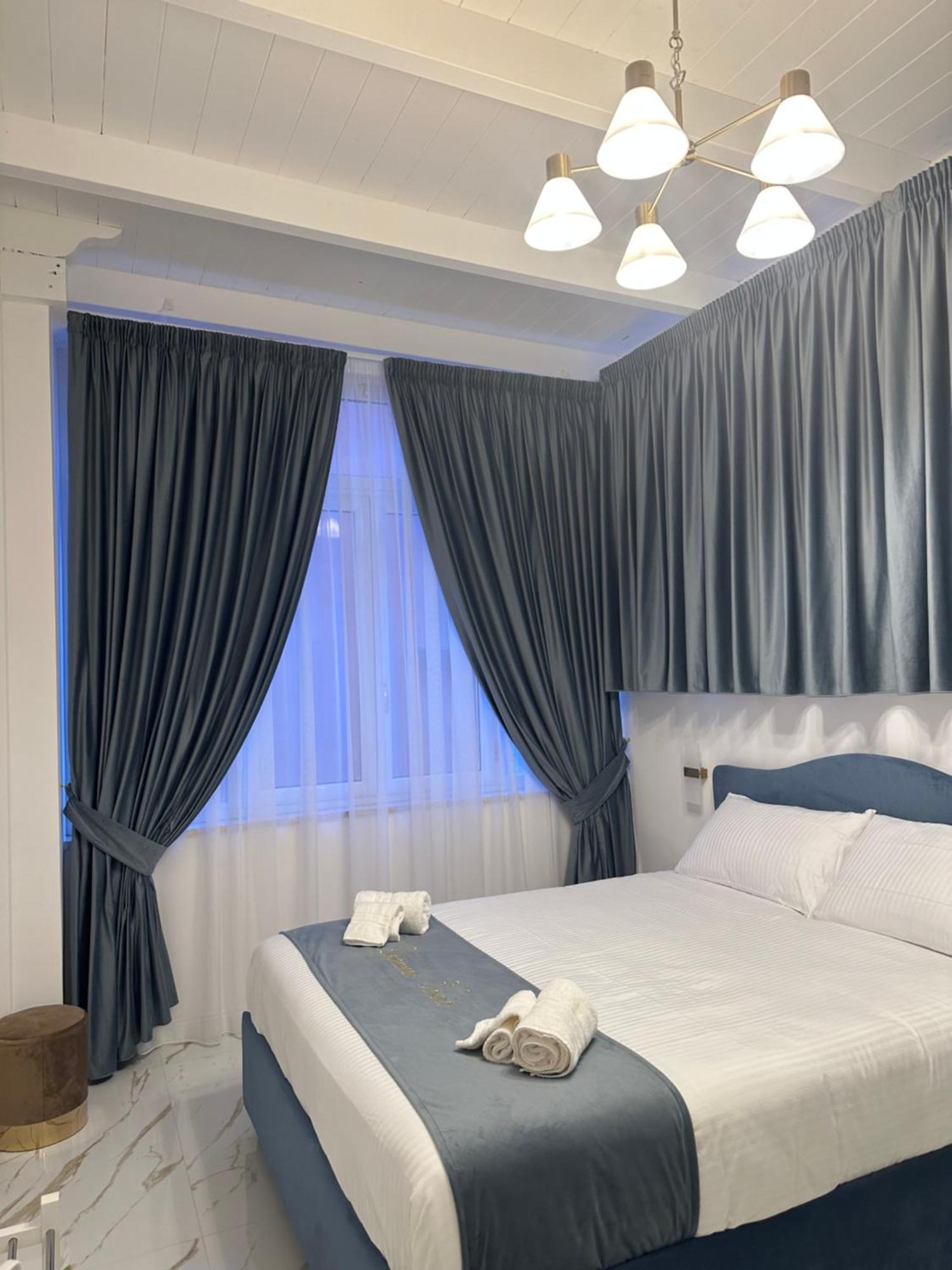 Depandance Vania Napoli Bagian luar foto
